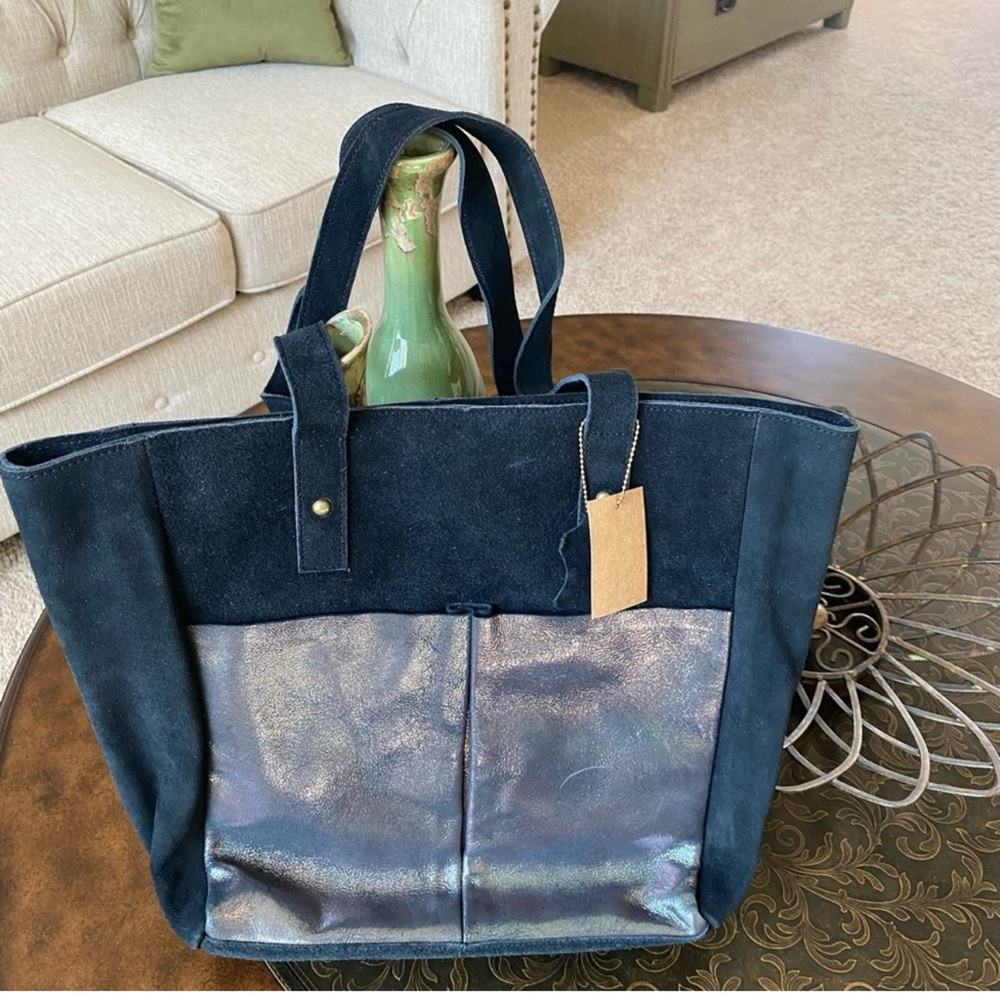 Elegant Black and Metallic Women's Tote Bag